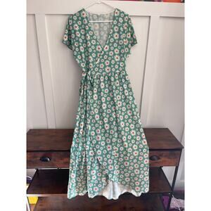 Floral Green Midi Dress. Dress will fit Size L-M
